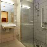 Fast Hotel