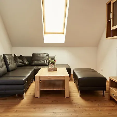 מלון Fast אוסיאך